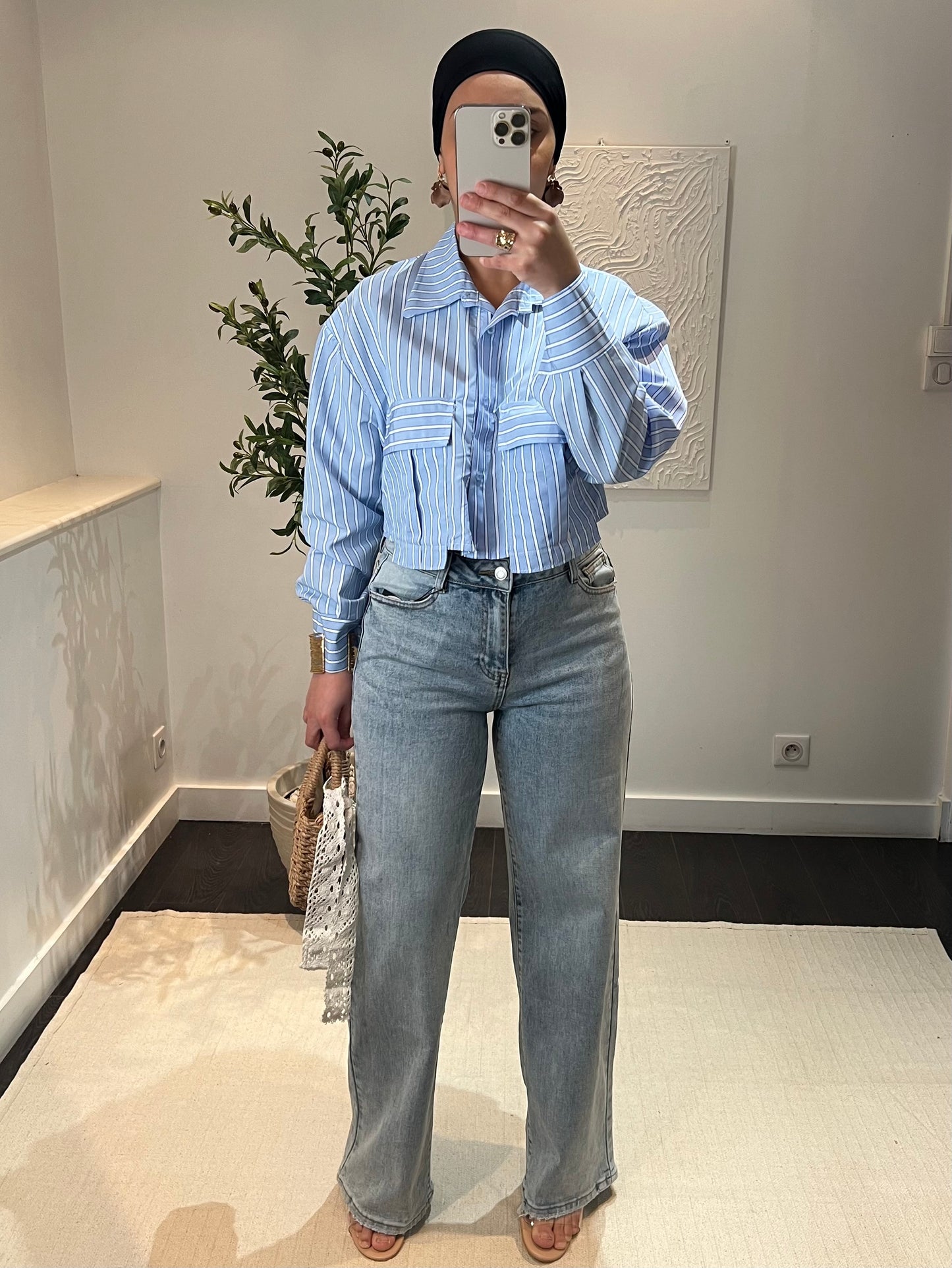 Chemise