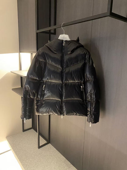 Doudoune Moncler qualité 1.1 NFC