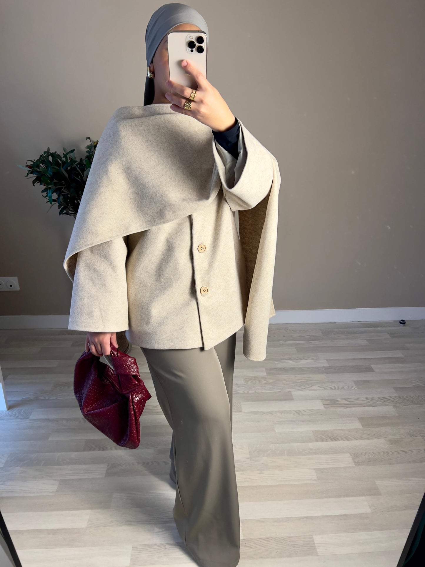 Manteau cape mi-long écharpe véritable laine | Beige